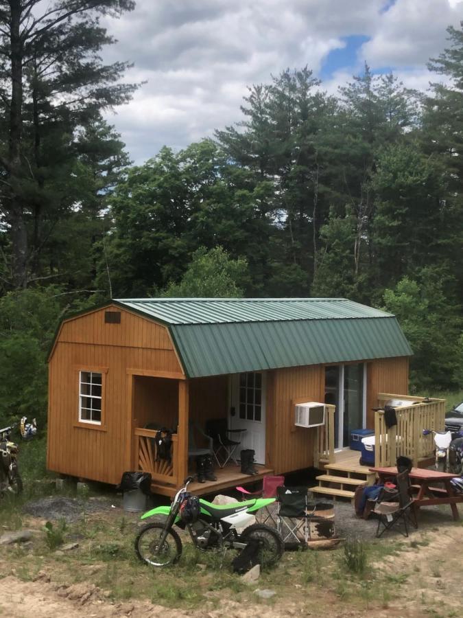The Hideaway Tiny Cabin East Durham Eksteriør billede