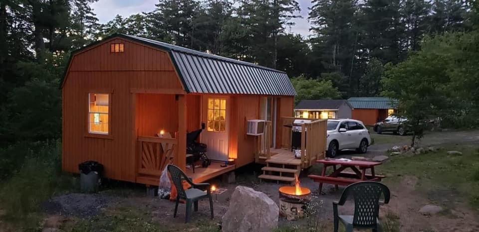 The Hideaway Tiny Cabin East Durham Eksteriør billede