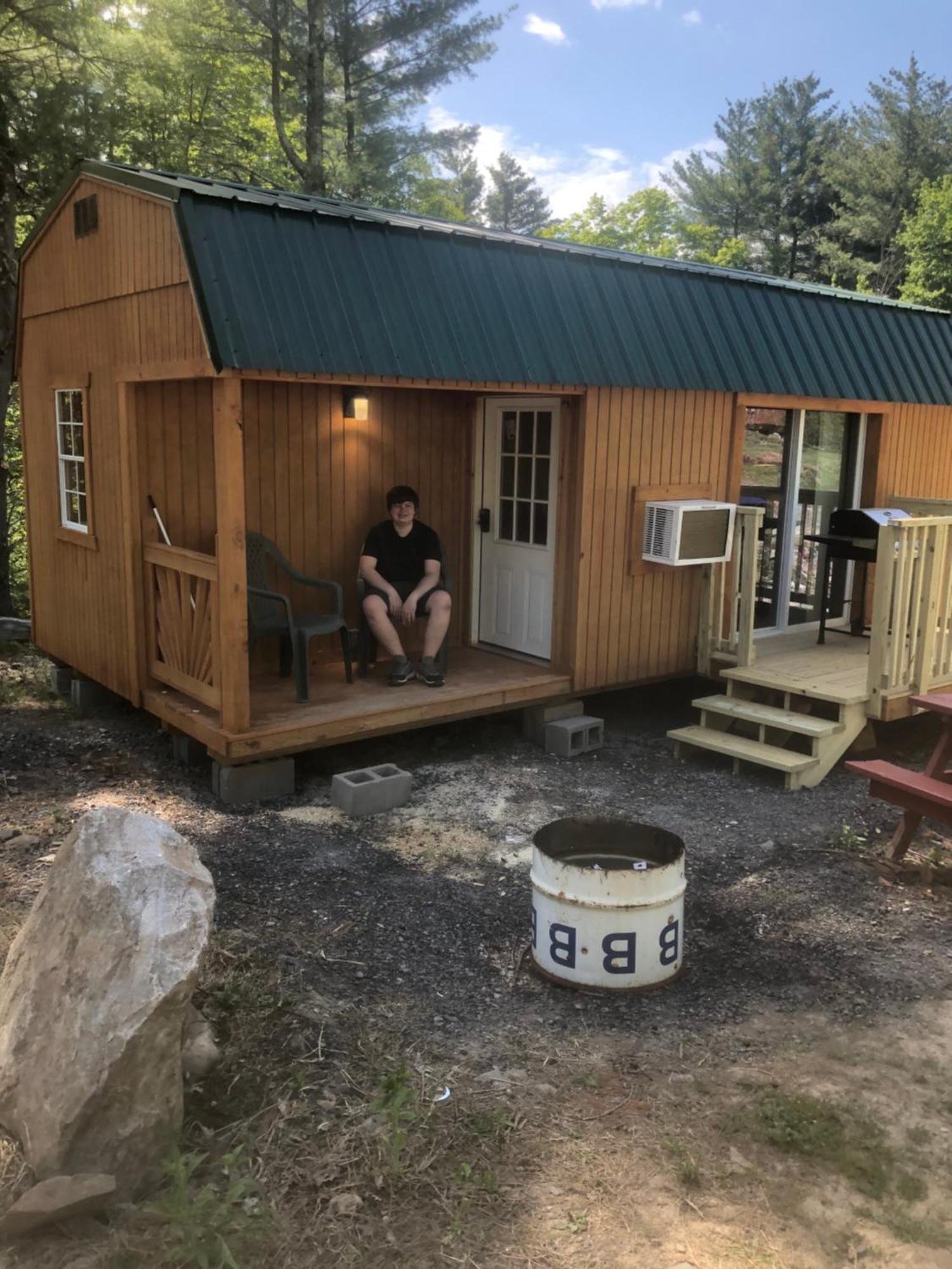 The Hideaway Tiny Cabin East Durham Eksteriør billede